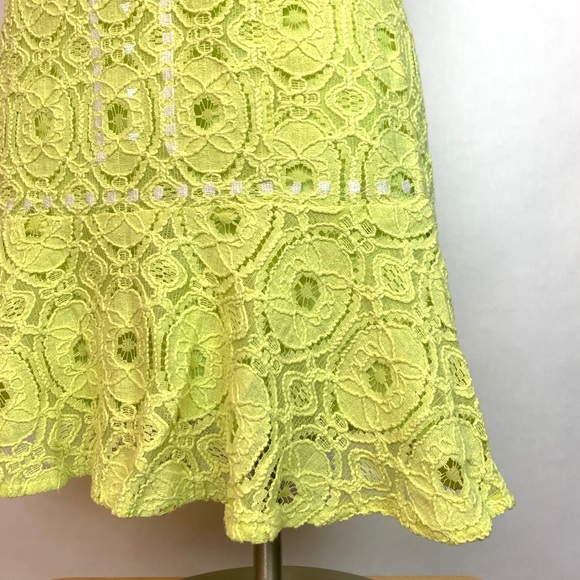 ASTR Sleeveless Lace Racerback Flounce Dress Yellow Green Small - Picture 5 of 8